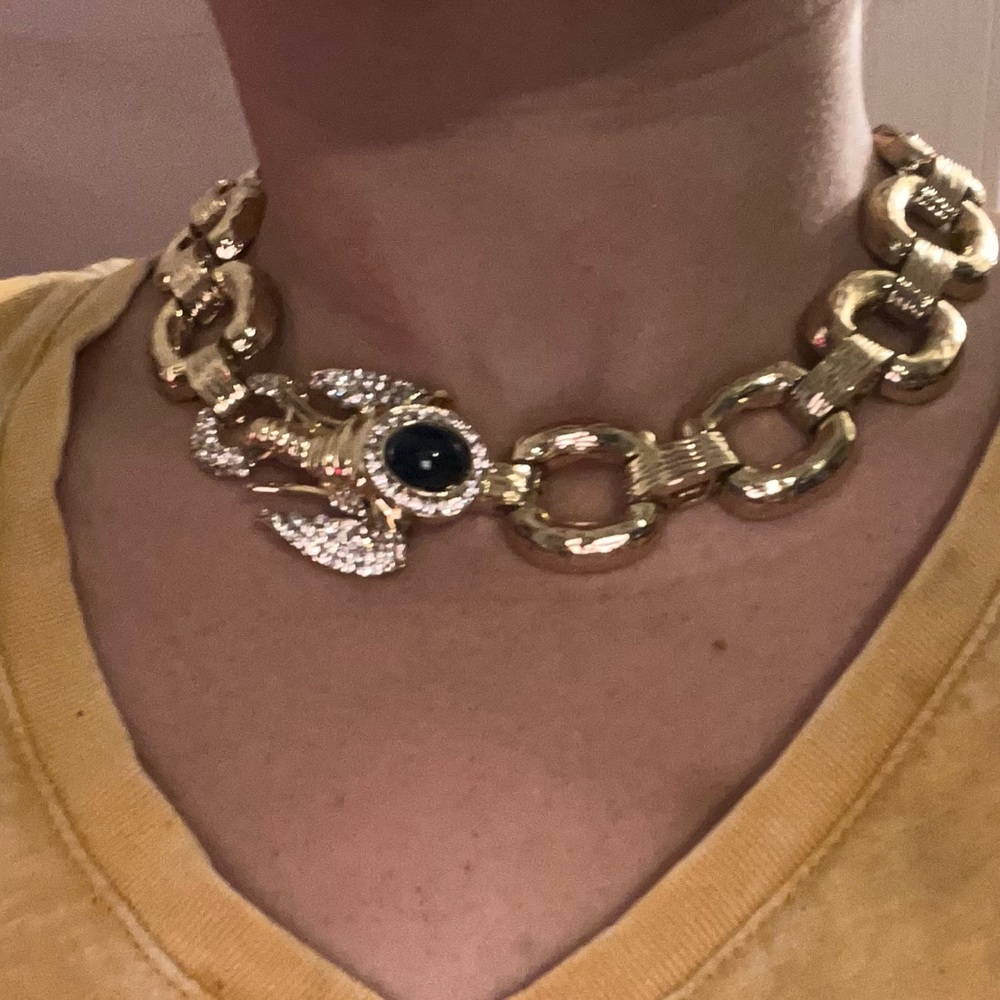 Vintage Gold Color Chunky Link Chain Collar Necklace Blue Resin Rhinestone Wings